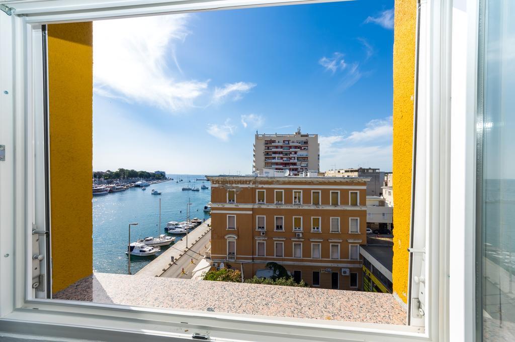 Harbour Lounge Apartment ザダル エクステリア 写真